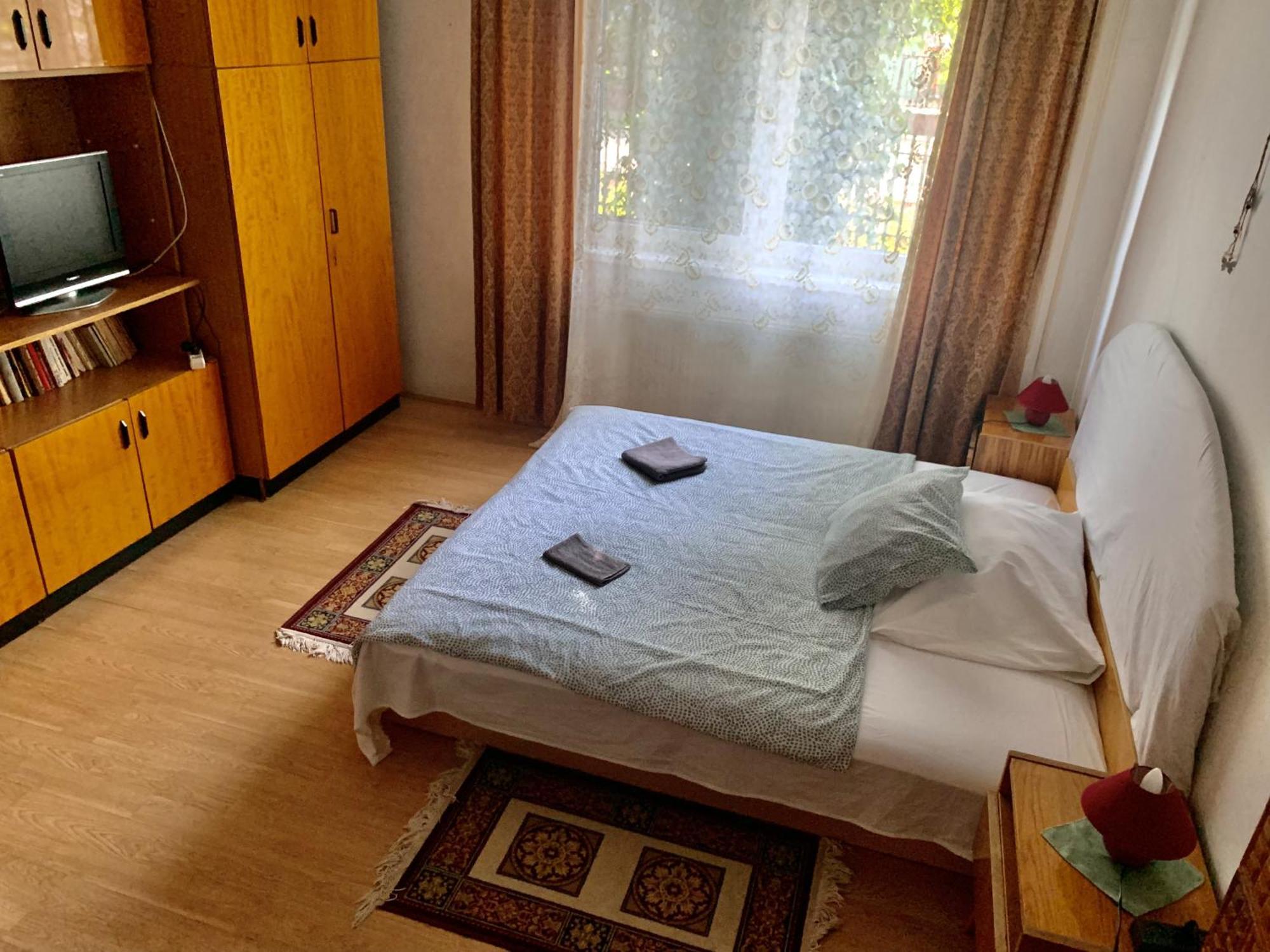 Grany'S Retro Guesthouse Near Budapest Airport Вечеш Экстерьер фото